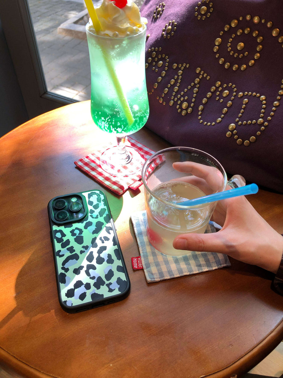 CASEMYARTS Leopard on Mint MagSafe iPhone Case
