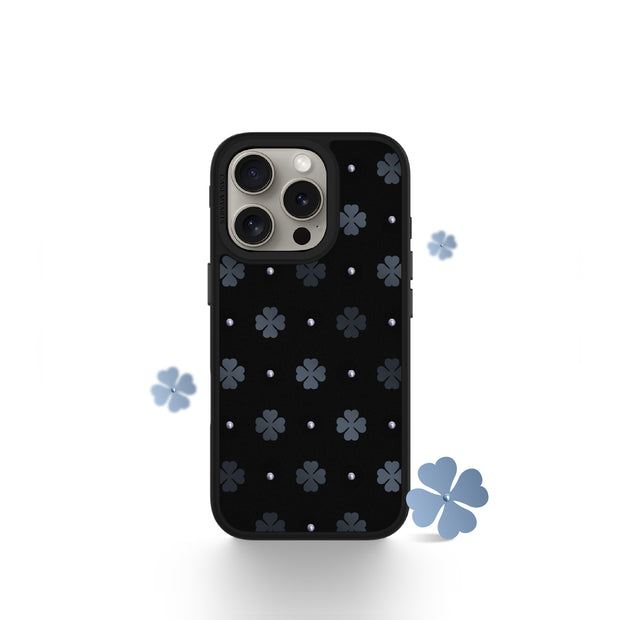 CASEMYARTS Club Clover MagSafe iPhone Case